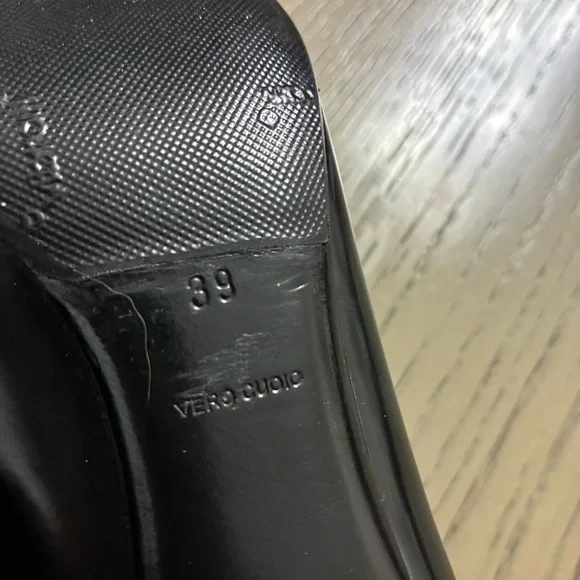 Prada Black Leather Heels with Chain Accent - Picture 5 of 8